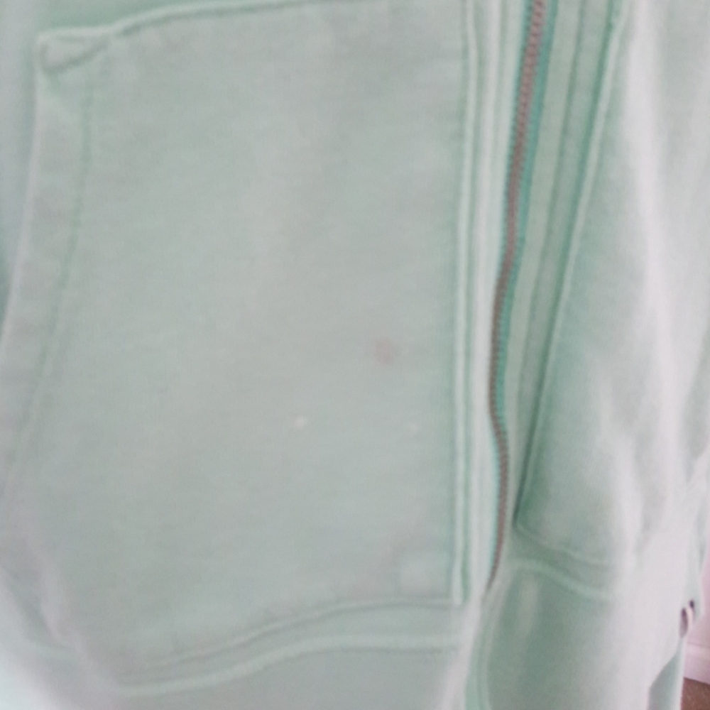 21:07 - GAP Zip Hoodie - Picture 8 of 8